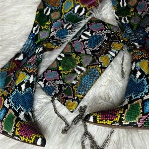 Slight worn, Steven madden multi colored thigh high boot with matching clutch